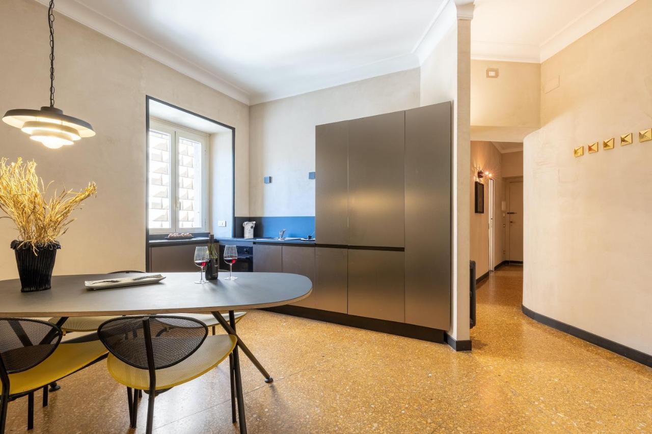 Rome As You Feel - Torre Argentina Art Apartment ภายนอก รูปภาพ