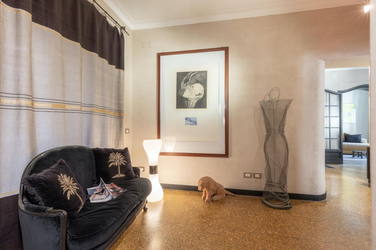 Rome As You Feel - Torre Argentina Art Apartment ภายนอก รูปภาพ